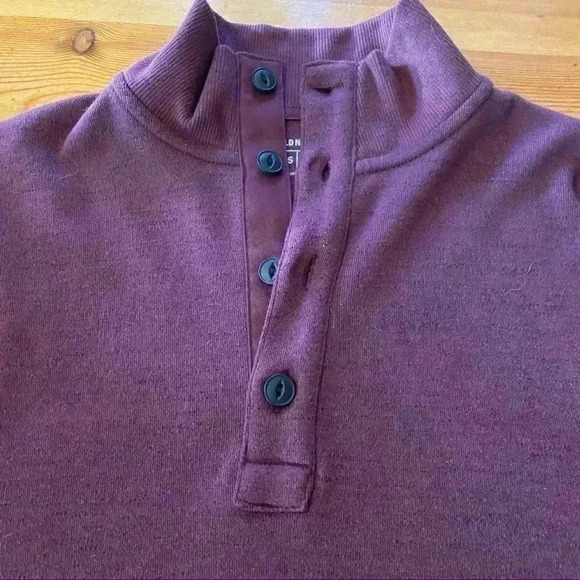 New Old Navy 4 button Henley men’s S - Picture 6 of 6